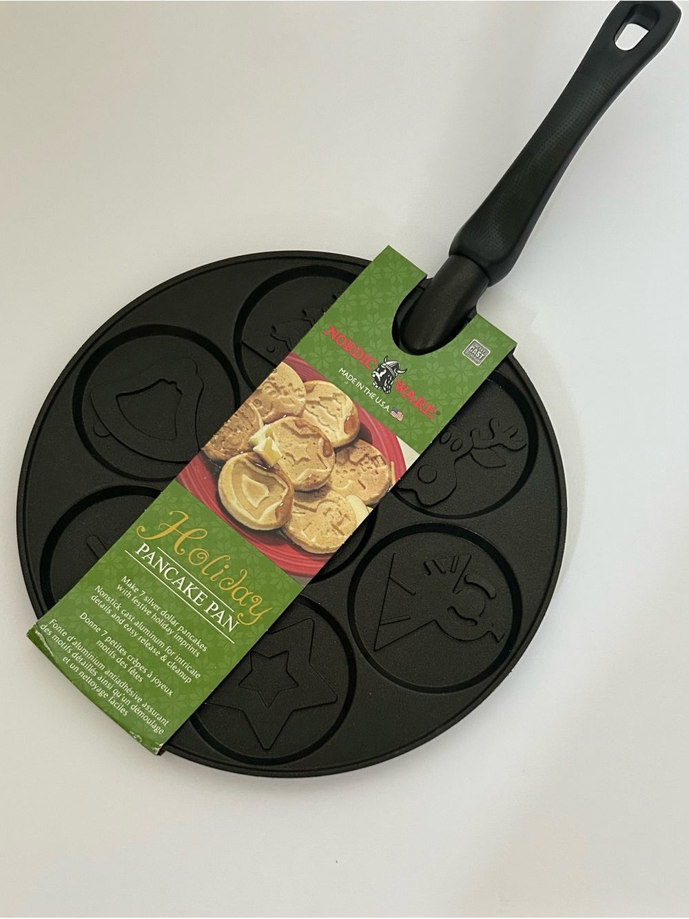 NWT Nordic Ware Cast Aluminum Holiday Christmas Silver Dollar Pancake Pan